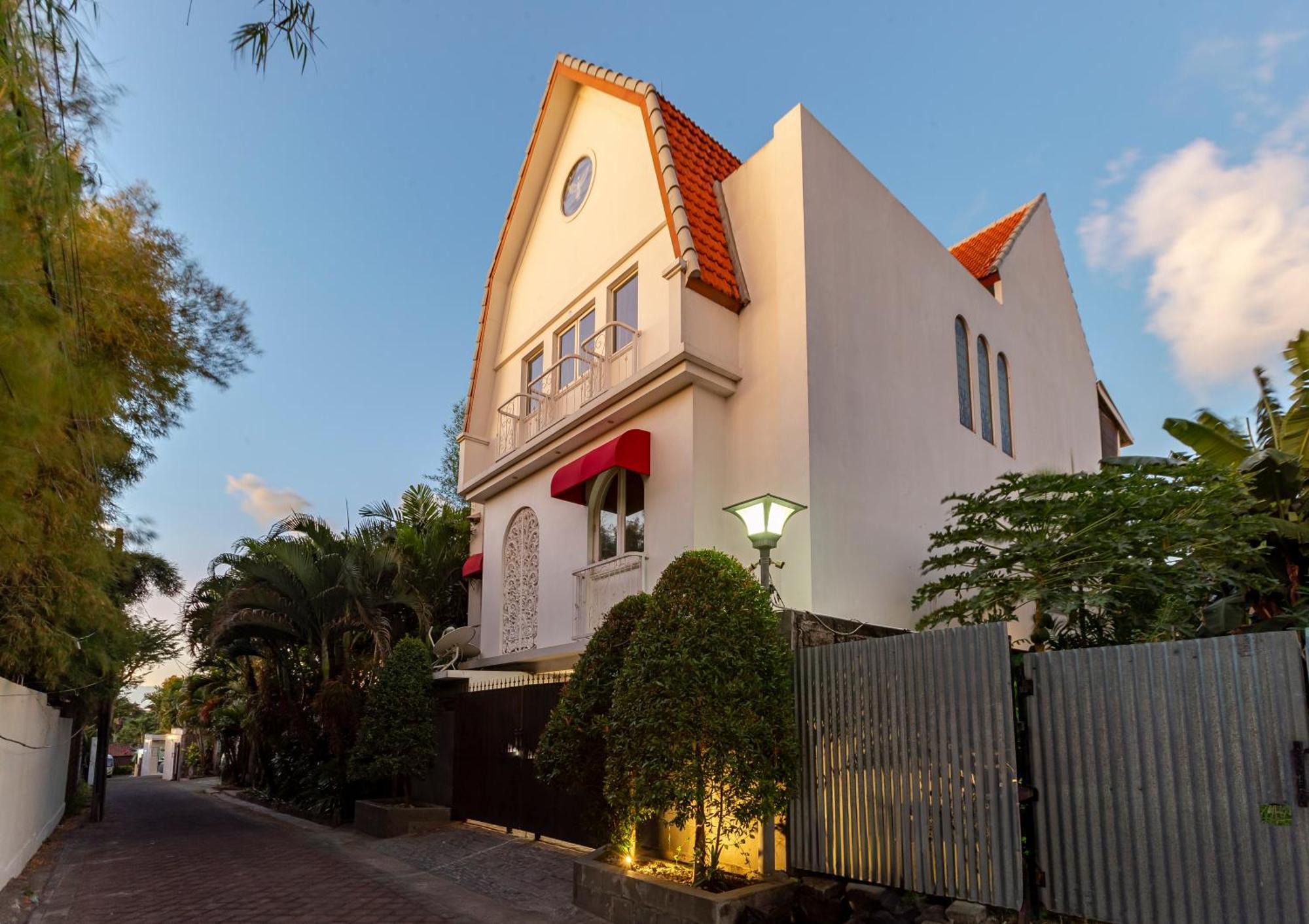 Batavia Residence Umalas Seminyak Esterno foto